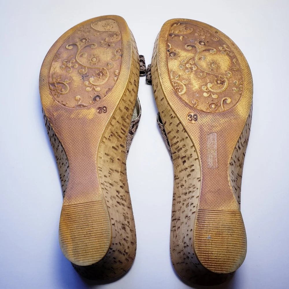 💙Italian Shoemakers animal print wedge made in Italy 🤍Size 8